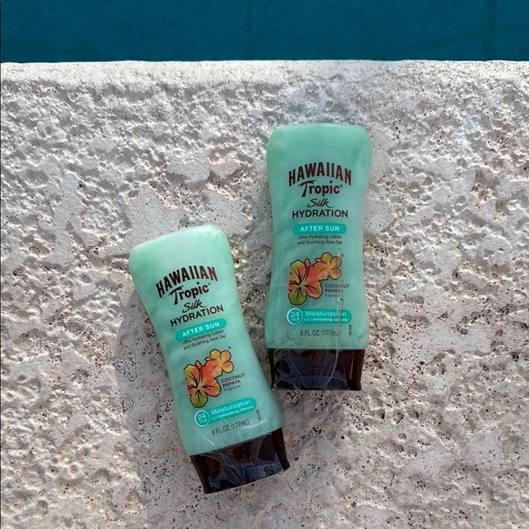 Hawaiian Tropic After Sun Lotion Set of Two - Picture 2 of 4